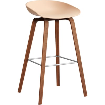 HAY About a Stool AAS 32 - notenhout gelakt (op waterbasis) - voetbank roestvrij staal - Zithoogte 75 cm - kunststofglijders - pale peach 2.0