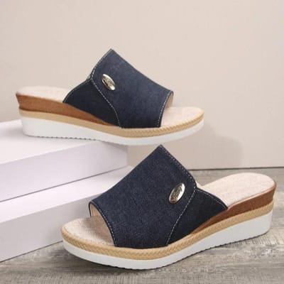 Dames Hoge Hakken Slippers Nieuwe Zomer Strand Platform Wedge Sandalen Vrouwelijke Mode Outdoor Dames Slides Sandalias Mujer 43 beige