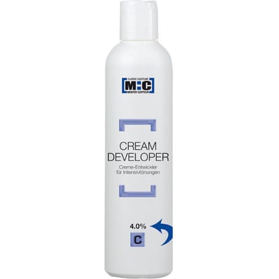 M:C Crème Ontwikkelaar Universeel 4.0% 250ml