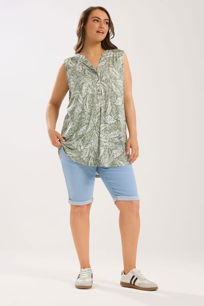 Yours Ivoorwitte Mouwloze Blouse Met Bladprint Size 44