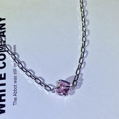 Zoete en Coole Stijl Niche Design Gevoel Hip Hop Sleutelbeen Ketting Roze Diamant Gepersonaliseerde Ketting Sieraden gray