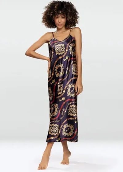 Hoogwardige satijn slipdress met gouden patroon M