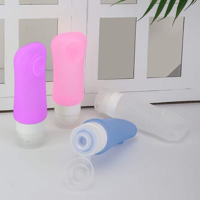 Famanu – Reisflessen - lekvrije - BPA-vrije en door de FDA goedgekeurde hervulbare cosmetische toiletcontainers - siliconen reisflessenset met zuignap voor shampoo - lotion - conditioner en meer - 89 ml (3,1 oz)