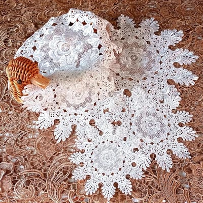 Tafellopers Kant - Placemats Decoratie - Keuken Eetkamer - Handwerk Geklost - 30 cm - Wit