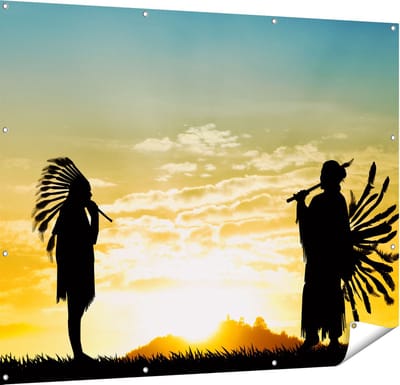 Gards Tuinposter Twee Silhouetten van Indianen bij Zonsondergang - 150x120 cm - Tuindoek - Tuindecoratie - Wanddecoratie buiten - Tuinschilderij