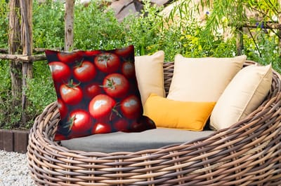 Sierkussen Buiten - Groente - Rood - Tomaten - 60x60 cm - Weerbestendig
