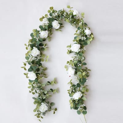 kunstplant - Kunstplanten - Witte Eucalyptus Krans 180cm - Hangplant Groen Kunstplanten - Kamer Decoratie - 1 Stuks - Nepplanten Kunst plant - Kunstbloemen - Kunst Eucalyptus met Witte Rozen Slinger Bruiloft Thuisfeest Tafeldecoratie