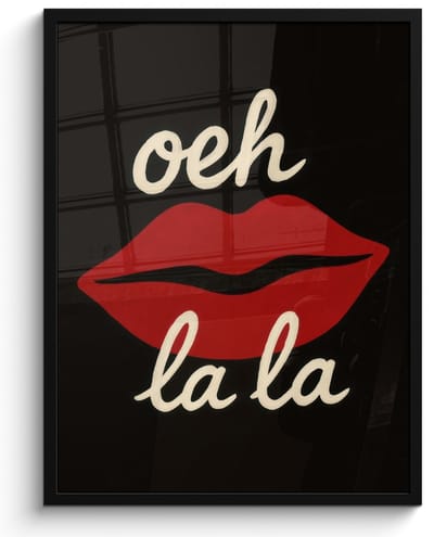 Poster in lijst - Fotolijst 50x70 cm - Posters - Lip - Rood - Quote - Posterlijst zwart - Decoratie - Wanddecoratie woonkamer - Muurdecoratie slaapkamer