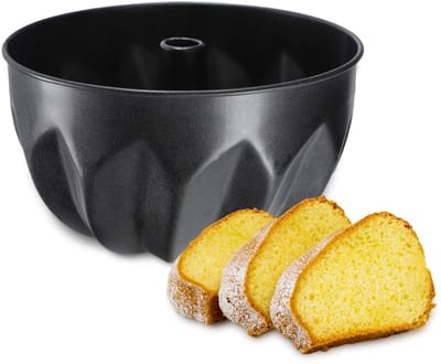 KADAX Gugelhupfvorm, spiraalbakvorm van blik met antiaanbaklaag, bakvorm in 2 verschillende maten, ronde taartvorm, gelijkmatige warmteverdeling (diameter 16,5 cm met gat)