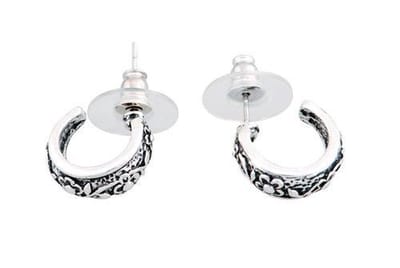 Behave - Oorstekers - Bloemdesign halve ring - romantisch detail - 1,2 cm