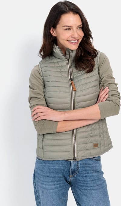 camel active Gewatteerd vest gemaakt van gerecycled polyamide - Maat womenswear-34 - Salie Groen