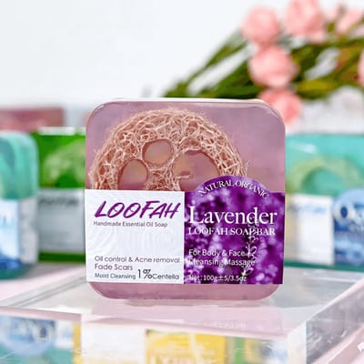 Loofah Zeepblok Lavendel - Lavender - 100g Zeep Stuk met Loofah Spons - Handgemaakte Biologische Body Bar met Luffa - Duurzaam - Handmade - Bio - Vegan - Plantaardig -