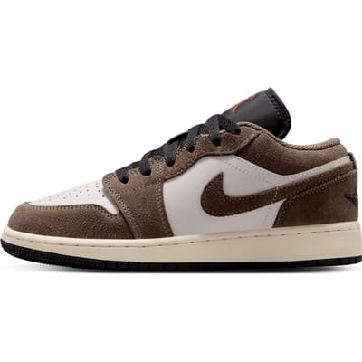 Jordan AJ1 Low Kindersneakers - Bruin - Maat 36 - Leer