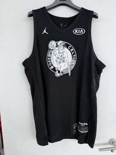 Nike Air Jordan AllStar Edition Swingman Jersey 'Kyrie Irving' - Voetbalshirt - Maat 3XL - Zwart - Celtics - Basketbal - Heren Voetbalshirt voor Mannen