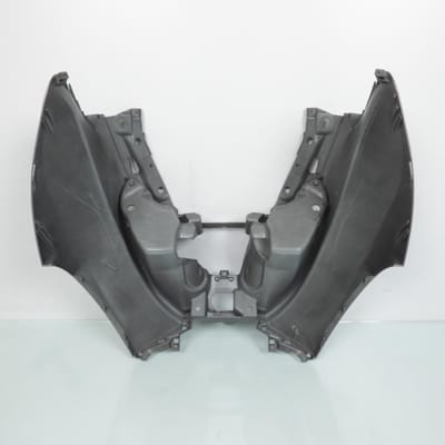 Tablier avant origine pour Scooter Piaggio 250 MP3 2008 à 2009 67257100EV / 713/B Neuf