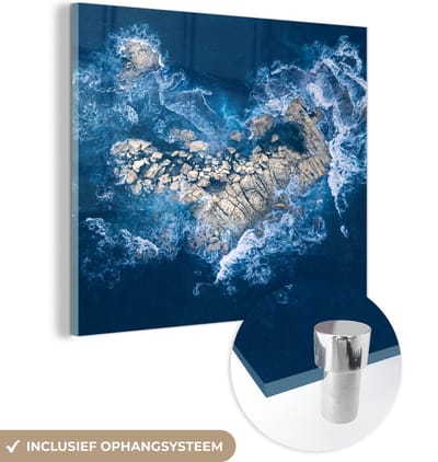 MuchoWow® Glasschilderij 90x90 cm - Schilderij acrylglas - Golven - Stenen - Hart - Foto op glas - Muurdecoratie woonkamer - Wanddecoratie slaapkamer - Schilderijen
