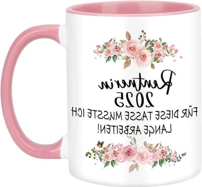 Keramieken koffiemok pensioen cadeau 2025 - Leuke spreuk - Roze mok voor vrouwen - Gepensioneerde cadeaus - Origineel pensioen cadeau-idee - Voor de koffieliefhebber.