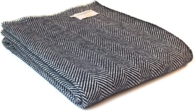 Plaid zonder franje Visgraat Blauw (Navy) - 140x200 - Nieuw Wol - Tweedmill UK