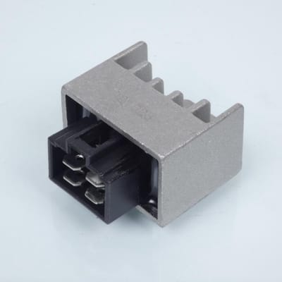 hoogwaardige spanningsgelijkrichter voor mbk 50 x-power motor 2003 tot 2020 nieuw
