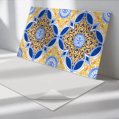 Wallfluent Vinyl Wandpaneel - Decoratief patroon met een bloemenmotief Zelfklevend Muurpaneel - 100 cm x 50 cm - Blauw Vinyl Wandpaneel - 1 stuk - Rechthoekig Wandbekleding - Patroon Wandpaneel - Vinyl Wandbekleding - Wandpaneel Keuken en Badkamer