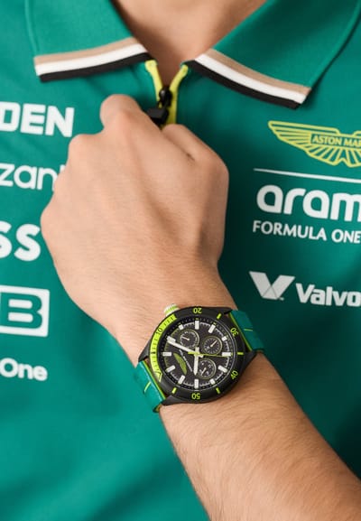 Aston Martin Pit W Multifunctioneel Horloge Groen Kast Gemaakt Van 100% Hars En Een Armband Van 100% Siliconen 46 MTFP1F50143, MTFP1F50343