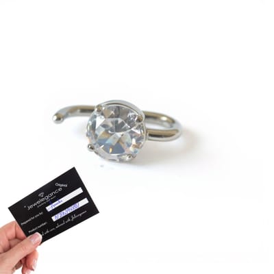 Neuspiercing – neuspiercing staafje – neuspiercing steentje 316L – neuspiercing bocht – neus piercing – L-vorm neuspiercing – chirurgisch staal – zirkonia steen – glanzend – hypoallergeen – zilverkleurig – dames piercing – neusstud – luxe uitstraling
