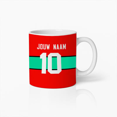 Gepersonaliseerde Voetbal Mok met Naam en Nummer – Aanpasbaar Voetbalteam Design voor Fans, Ideaal Cadeau voor Voetballiefhebbers