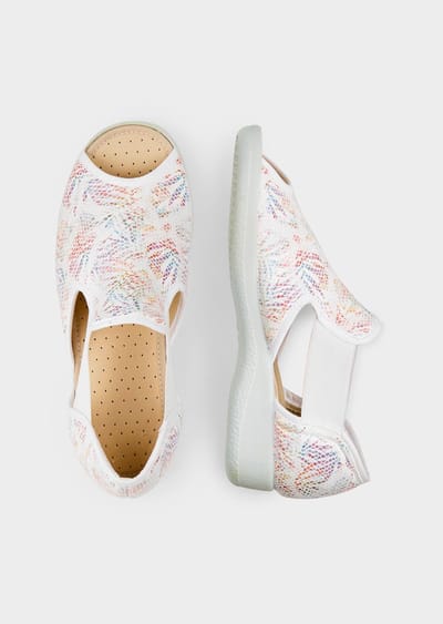 Sandalen met bloemenprint - wit / meerkleurig - Gr. 38 van Goldner Fashion