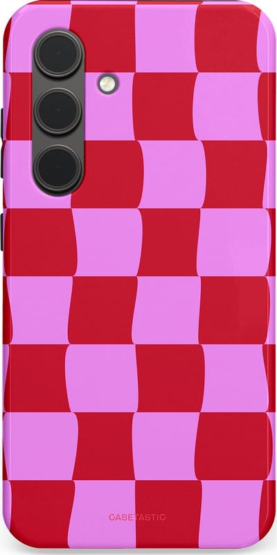 Casetastic hoesje geschikt voor Samsung Galaxy S24 - Dubbellaagse bescherming - Dansend Ruitje - Fashion Case - Rood Lavendel Roze