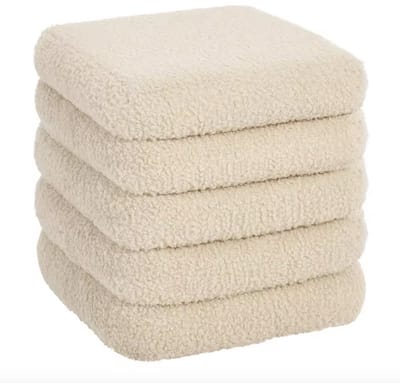 J&R Krukje - Poef - Opvouwbaar - Stoeltje - Opbergkruk - Opbergruimte - Deksel - Afneembare deksel - Gewatteerd - Teddy stof - Beige