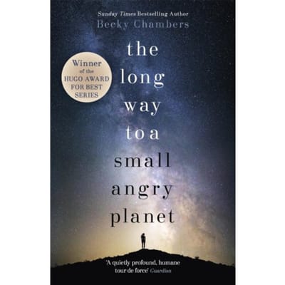 Le Loin et le Petit Monde en Colère par Becky Chambers Livre de poche 9781473619814