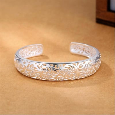 Nieuwe Nationale Wind Patroon Dames Armbanden 925 Sterling Zilveren Sieraden Europese Stijl Holle Bloem Openings Armbanden SB197 white