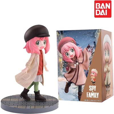 Nieuwe Anime Spy X Family CODE:Wit 14cm Speelgoed PVC Anya Winterkleding Detective Afbeelding Bureau Decoraties Schattig Cadeau voor Kinderen