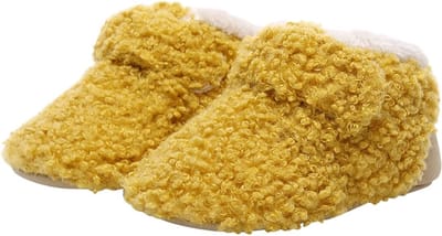 Steppies Babyslofjes met Antislipzolen - Geel - Maat 16-17 (0-6 maanden, 11 cm) - Zachte Pluche Slofjes