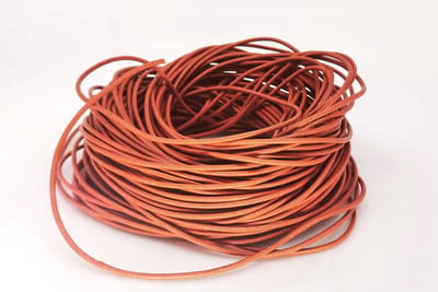 10 meter - Leren Koord - cognac – D 3mm – Echt Leer!! Stoer om sieraden te maken of iets anders.
