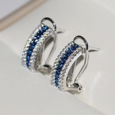 Huitan Nieuwe Trendy Dames Oorbellen met Bling Bling Blauw/Wit Kubieke Zirconia Meisje Elegante Temperament Sieraden Feestcadeaus gray