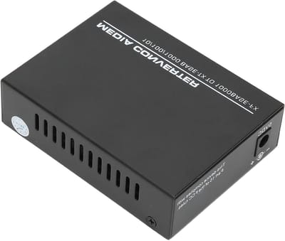 Netwerk Converter - Glasvezel Adapter - Snel Data Verkeer - Robuuste Metalen Behuizing - Gigabit Snelheid - Zwart