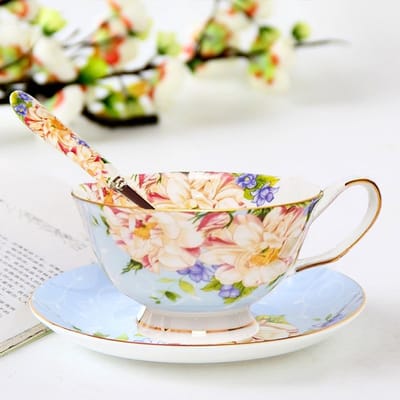 Porseleinen Theekop en Schotel Set met Bloemmotief - 200ml Vintage Stijl