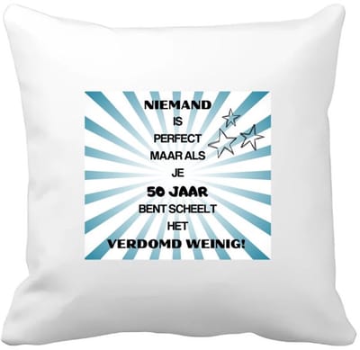 Akyol - 50 jaar sarah en abraham cadeau - Kussen hoes - Hoera 50 jaar - met opdruk - hoera 50 jaar - jubileum man en vrouw - jarig - grappige tekst - 40 bij 40 cm