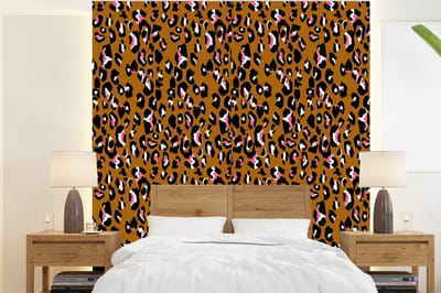 Behang - Fotobehang Panter - Design - Roze - Bruin - Patronen - Breedte 220 cm x hoogte 240 cm