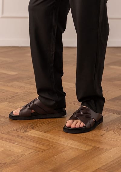 Manfield - Heren - Zwarte leren slippers - Maat 40