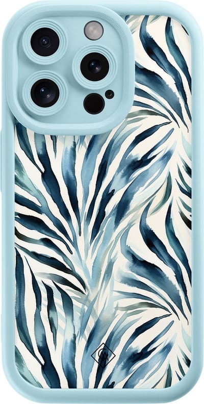 Casimoda® hoesje - Geschikt voor iPhone 15 Pro - Japandi Waves - Effen telefoonhoesje met lensbescherming - Siliconen/TPU - Backcover - Blauw