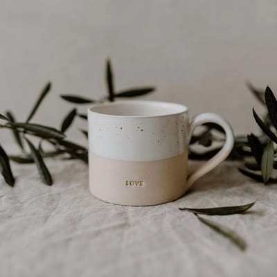 Mok Love - Tas - Drink tas - Aardewerk - Handgemaakt - Servies - Decoratie - Geschenk - Cadeau - Koffie - Thee - Origineel Cadeau - Uniek - Liefde