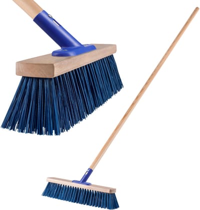KADAX Straatbezem met lange steel van hout en nylon, veegbezem met metalen steelhouder, brede industriële bezem, comfortabele zaalbezem, zand, verschillende maten (40 cm)