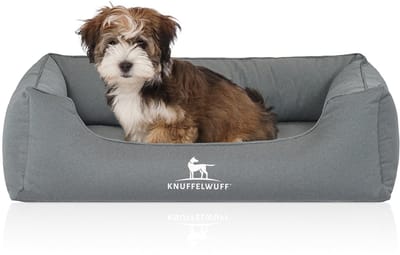 Knuffelwuff orthopedisch waterafstotend hondenbed Leon van velours met handgeweven karakter M-L 85 x 63cm petroleumkleurig