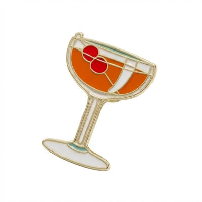 Oranje wit goudkleurige broche dames cocktail glas vorm met kers detail decoratieve emaille broche speld geschikt voor jas denim jasje tas of kleding