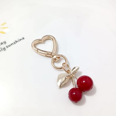 Rode Kersen Sleutelhanger Zomerfruit Kersen Hanger Sleutelhanger Voor Vrouwen Mannen Sieraden Tas Accessoires Cadeau beige