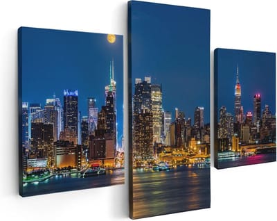 Artaza Canvas Schilderij Drieluik Verlichte Skyline Van New York Met Volle Maan - 90x60 - Foto Op Canvas - Canvas Print