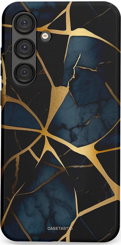 Casetastic hoesje geschikt voor Samsung Galaxy S25 Plus - Dubbellaagse bescherming - Sterrennacht Marmer Goud - Fashion Case - Zwart Goud Donkerblauw