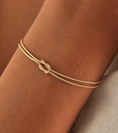 Handsieraad - handketting - statement armband - all Around Bracelet - all over bracelet - mystic armband - gecombineerde armband - bracelets - armband - armband dames - forever connected armbanden - handchain - hand chain - initial Hand ketting